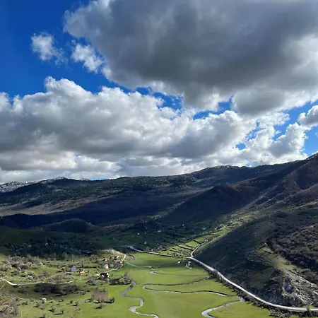 Domacinstvo Koprivica * Zapolje